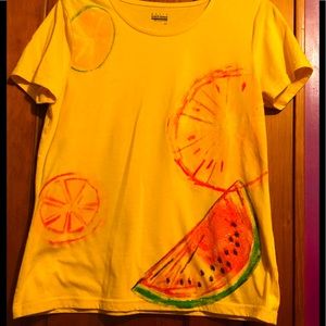 Women’s adorable summer T 👚